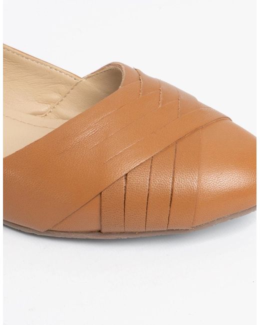 Hush Puppies White Marley Leather Ballerina Shoes Tan