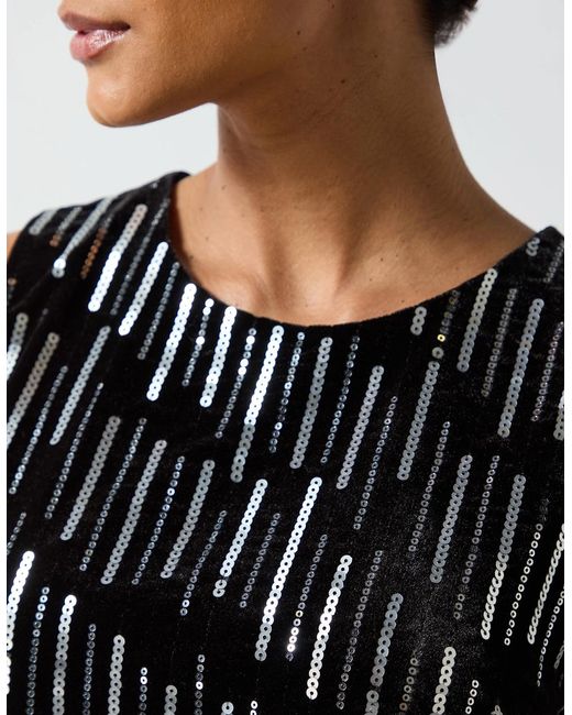 Ro&zo Black Embellished Velvet Shell Top