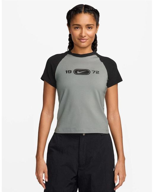 Nike Black Mini A-Line Crew Neck Short Sleeve Dress