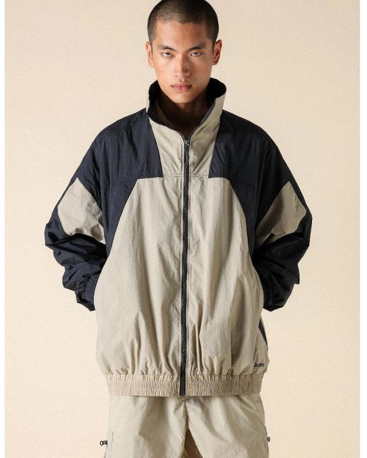 Mizuno Black Wr Light Windbreaker Jacket for men