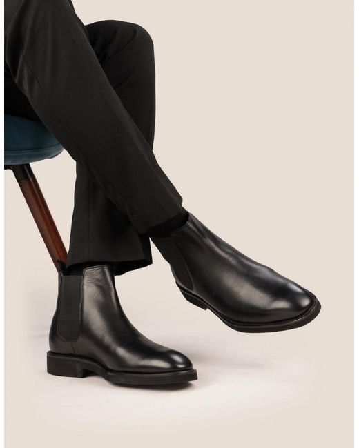 Oswin Hyde Black Michael for men