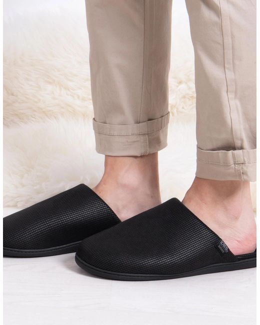 Totes Black Isotoner Square Patterned Smart Mule Mule Slippers for men
