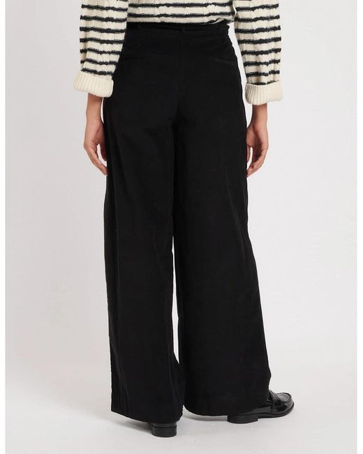 Nobody's Child White Solid Wide Leg Trousers