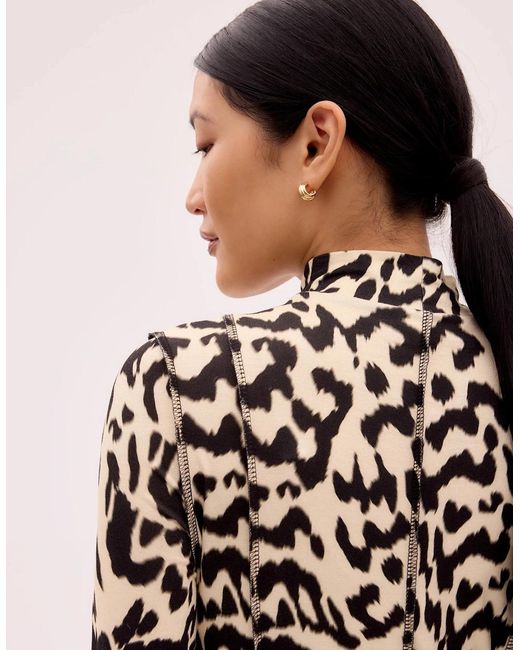 Ro&zo White Petite Leopard-Print Jersey Turtleneck Maxi Dress
