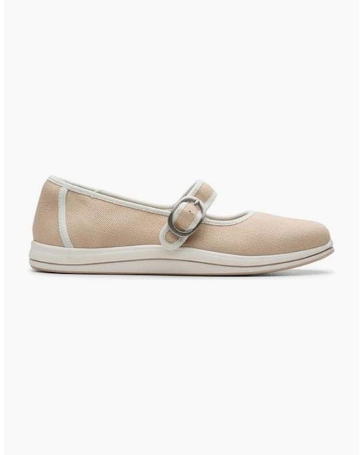Clarks Natural Cloudsteppers Brinkley Janey