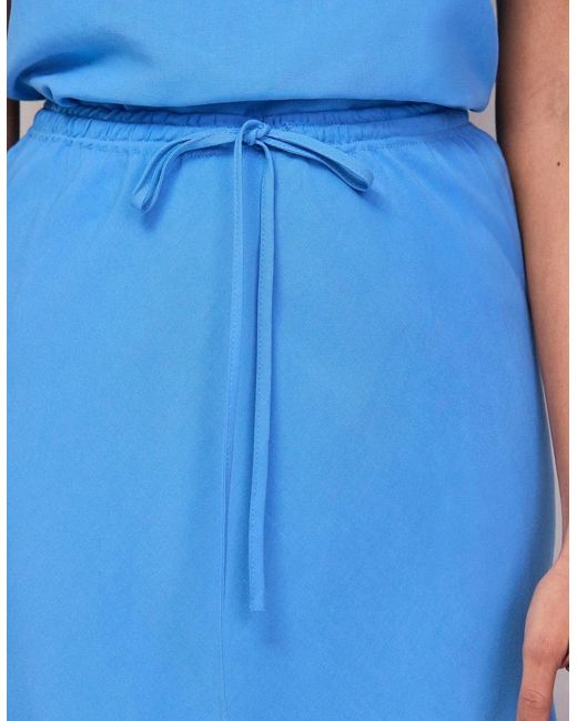 Ro&zo Blue Petite Linen Blend Bias Skirt