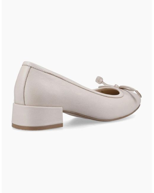 Hush Puppies White Silvia Low Heel Sandal Leather Ivory Sandals