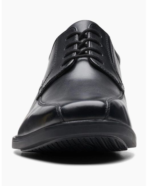 Clarks Black Howard Over Formal Shoes for men