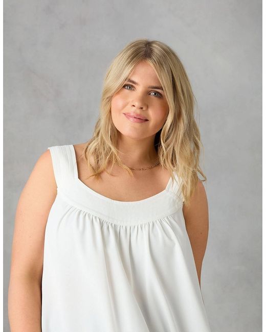 Live Unlimited London Gray Ivory Pleat Neck Sleeveless Blouse
