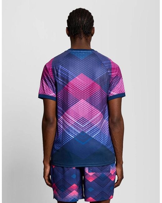 Lyle & Scott Purple Sports Chevron Football T-Shirt for men