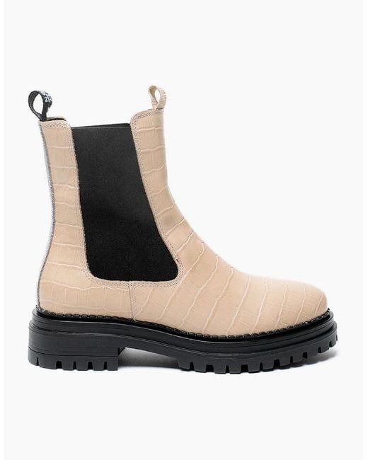 Osprey White London The Huckleberry Leather Cream Boots