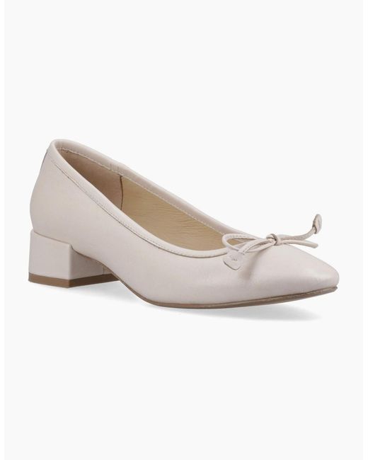 Hush Puppies White Silvia Low Heel Sandal Leather Ivory Sandals