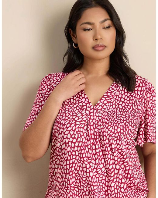 Live Unlimited London Red Petite Abstract Print Short Sleeve Jersey Top