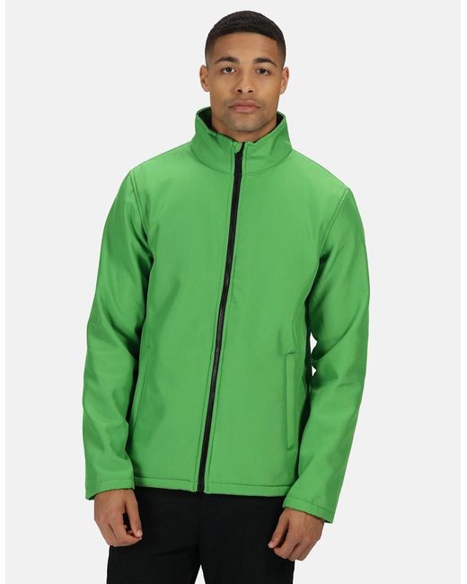 Regatta Green Standout Ablaze Printable Soft Shell Jacket for men