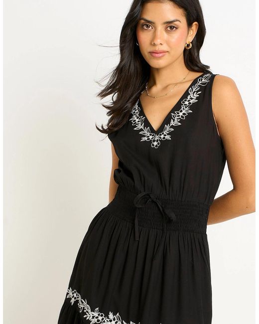 Gini London Black Floral Embroidery Tiered Maxi Dress