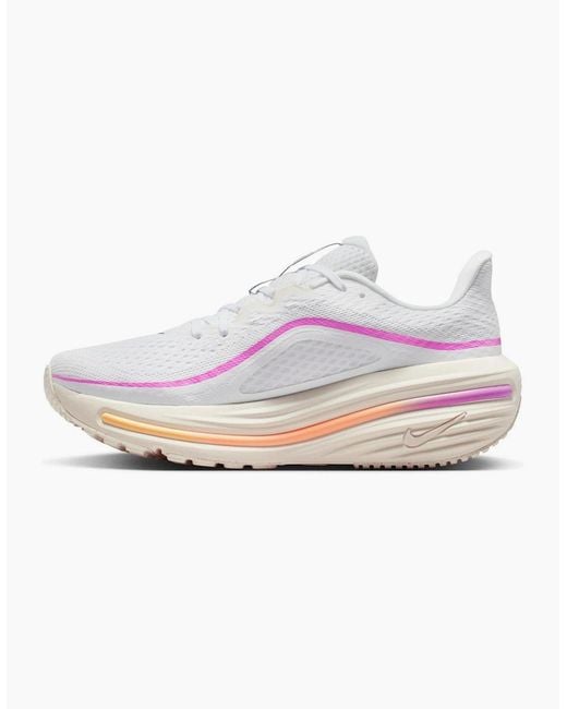 Nike White Ladies Winflo 12 Trainers