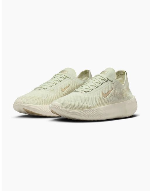 Nike Green Free 2025 Trainers for men