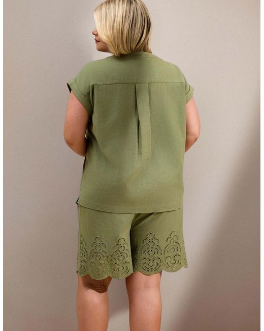 Live Unlimited London Green Linen Blend Broderie Shorts