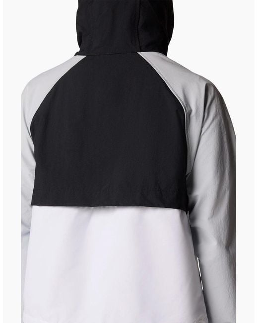 Columbia Gray Spire Valley Windbreaker Jackets