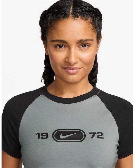 Nike Black Mini A-Line Crew Neck Short Sleeve Dress