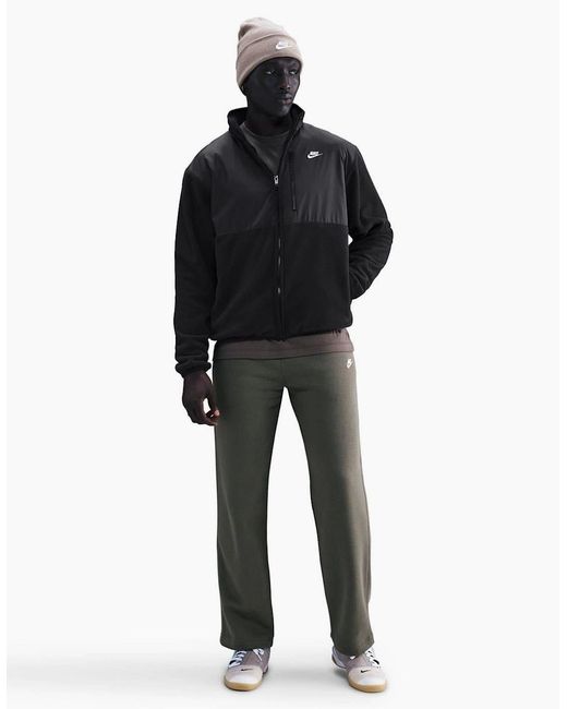 Nike Black Solid Patterned Full Zipper Sweat Jacket With Zipped Pocket for men