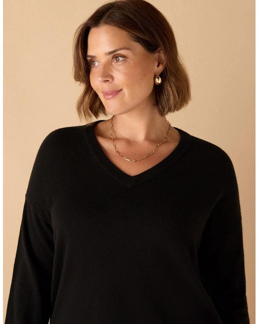 Live Unlimited London Black V Neck Knit Jumper