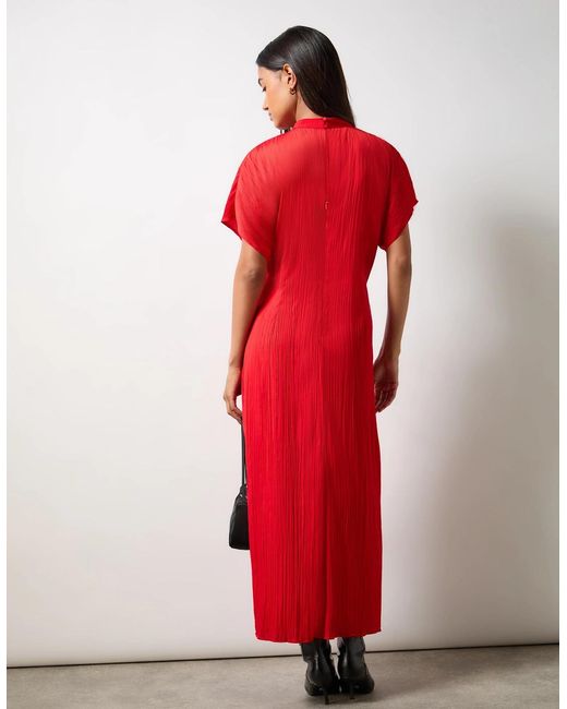 Ro&zo Red Petite High Neck Plisse Dress