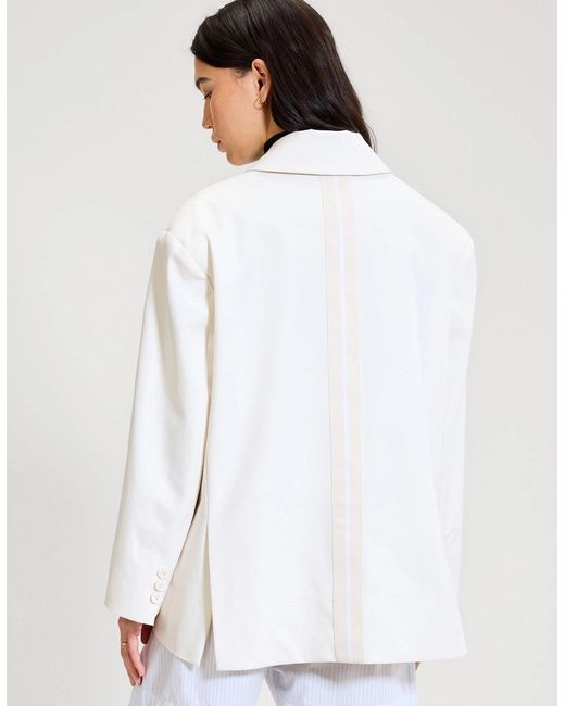 Ellesse White The Tailored Blazer