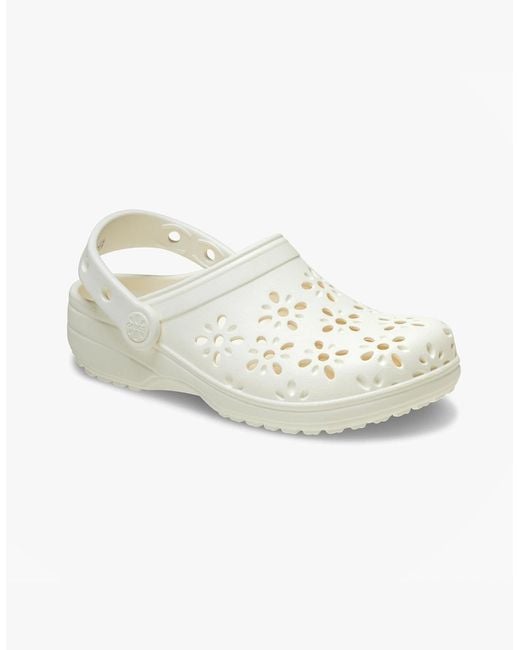 CROCSTM White 210927 Classic Floral Cut Out Clogs Chalk