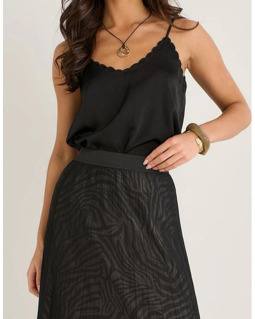 Gini London Black Animal Print Mesh Overlay Pleated Midi Skirt