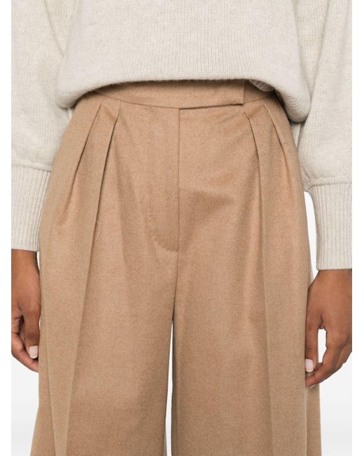 Max Mara Natural Luxurious Camel Wool Trousers For