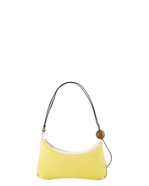 ショルダーバッグ・ポシェット JACQUEMUS 'Le Grand Bisou Perle' shoulder bag Yellow Jacquemus Le Grand Bisou Perle Shoulder Bag in Yellow | Lyst