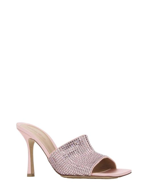 サンダル・ミュール BOTTEGA VENETA Pink Satin Stretch Mules Bottega Veneta Satin Stretch Mules in Pink | Lyst