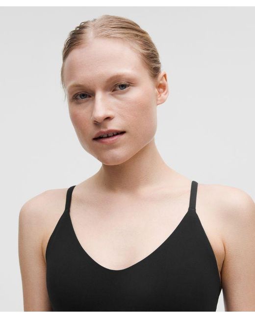 lululemon athletica Black – Focuser Scoop-Neck Sports Bra Nulu Light Support, A/B Cup – – Size Large