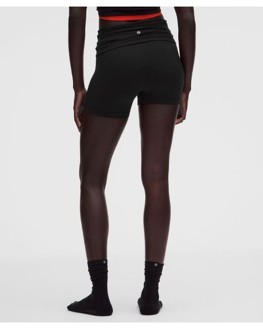 lululemon athletica Black Groove Foldover Mid-Rise Short 4"