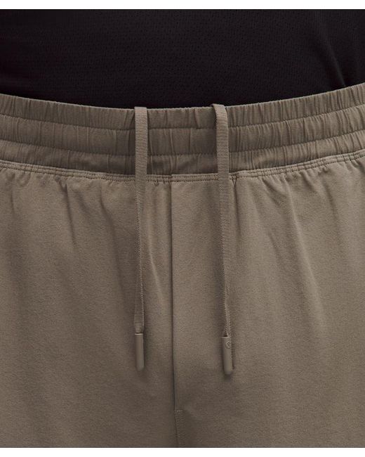 lululemon athletica Black – Pace Breaker Lined Shorts – 5" – Size Large for men