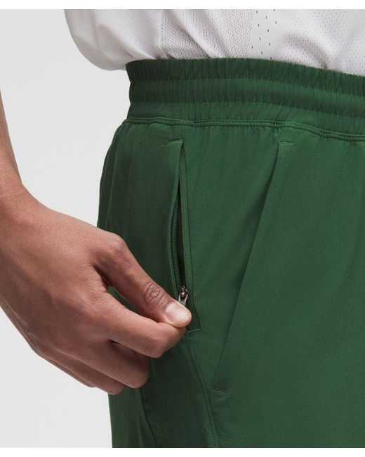 lululemon athletica Green – Pace Breaker Linerless Shorts – 7" – – Size Large for men