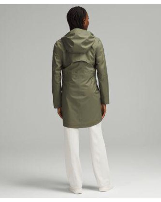 lululemon athletica Green Rain Rebel Jacket
