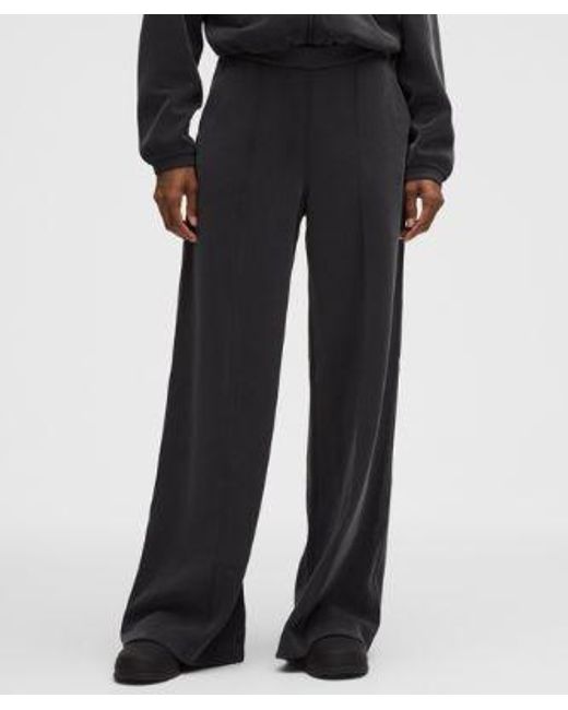 lululemon athletica Black – Brushed Softstreme Pintuck High-Rise Wide-Leg Pants Regular – – Size Large