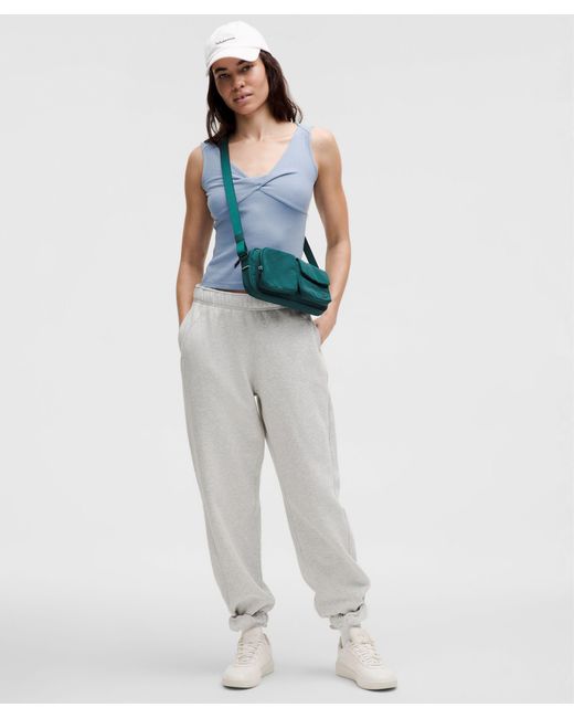 マルチポケット【lululemon】ナイロン クロスボディーバッグ2.5L Multi-Pocket Crossbody Bag 2.5L | Men's Bags,Purses,Wallets