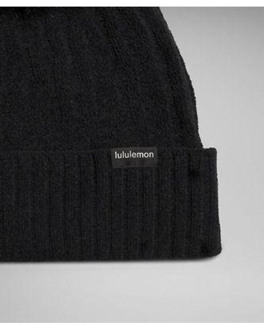 lululemon athletica Black – Cable Knit Pom Beanie Hat –