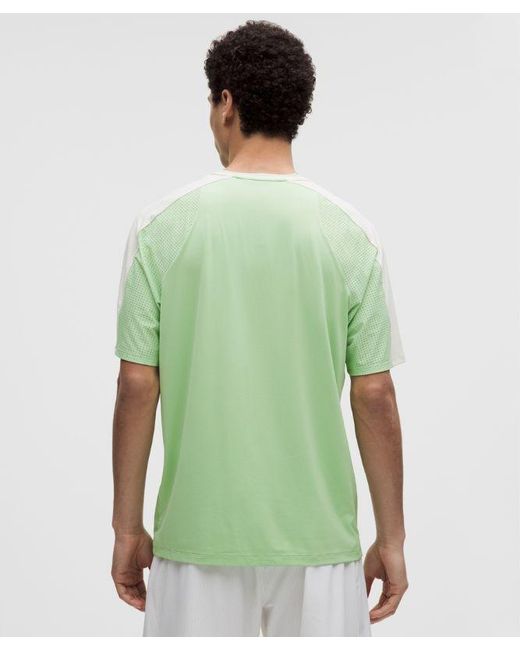 lululemon athletica Green – Uv-Protective Mesh Panelled Tennis Shirt – /Pastel – Size Large for men