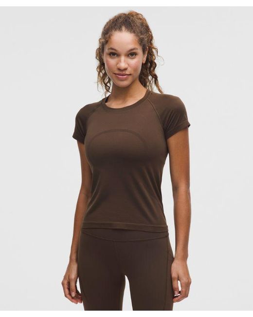 lululemon athletica Brown – Swiftly Tech Short-Sleeve Shirt 2.4 Waist Length – – Size 4