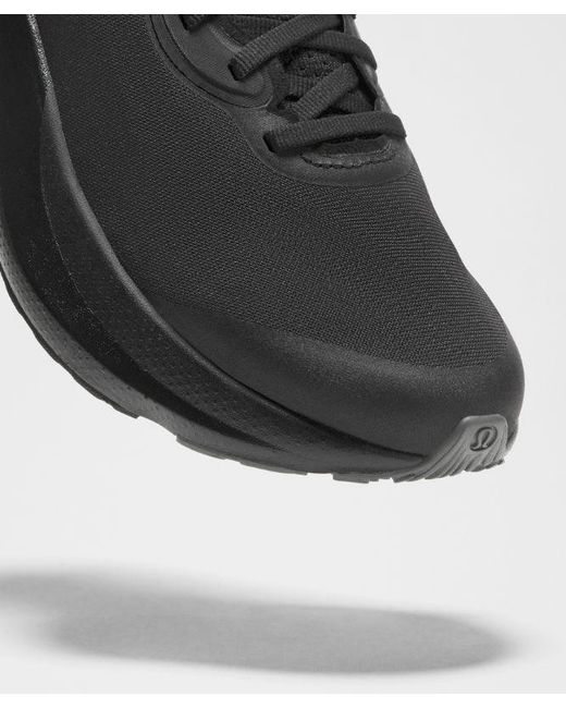 lululemon athletica Black – Split Shift Running Shoes – – Size 14