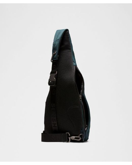 lululemon athletica Blue – Oversized Sling Bag 7.5L Slnsh Collection –