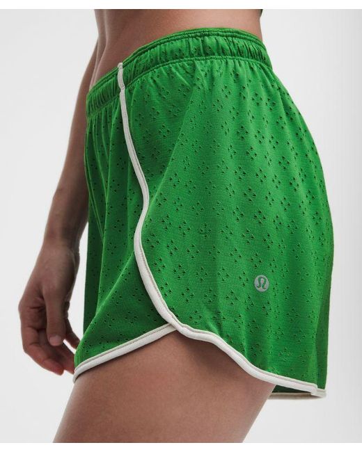 lululemon athletica Green – Swiftly Mid-Rise Shorts – 3" – – Size 4