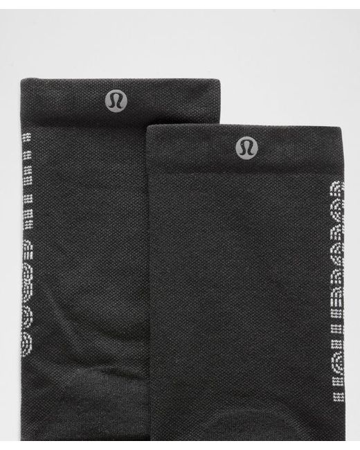 lululemon athletica Black – Power Stride Crew Socks Run Graphic – – Size Small