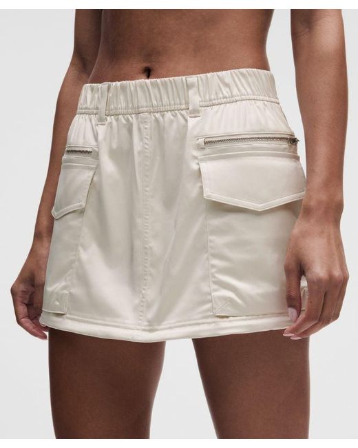 lululemon athletica Natural – Stretch Satin Mid-Rise Cargo Mini Skirt – – Size Large