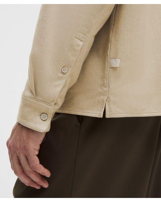 lululemon athletica Natural – Brushed Woven Overshirt – Color Khaki – Size Large for men