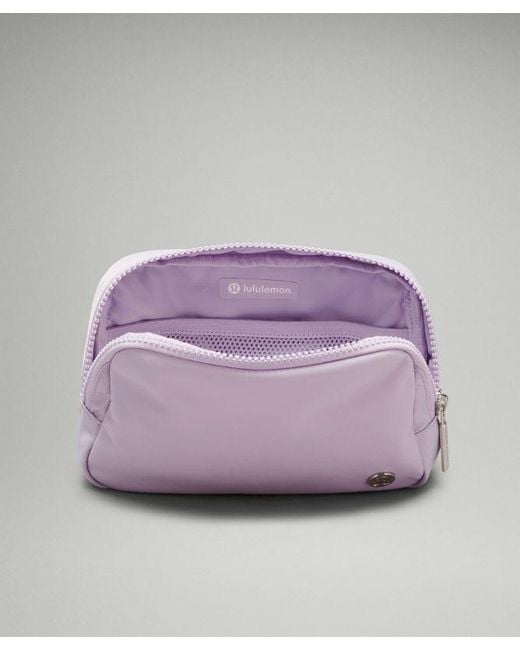 lululemon athletica Purple – Everywhere Belt Bag 1L Wordmark – //Pastel